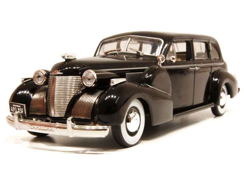 54651 Cadillac Fleetwood V18 Limousine 1939