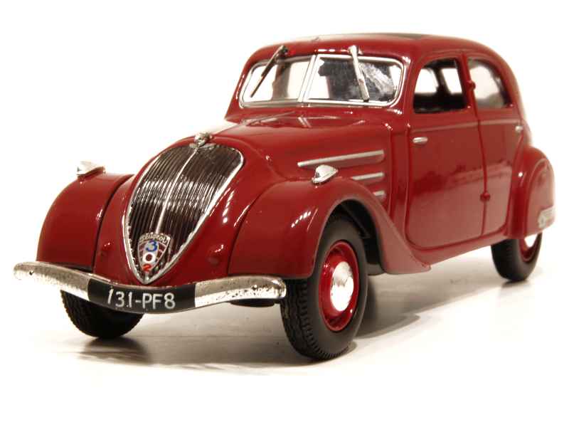 54663 Peugeot 302 Berline 1937