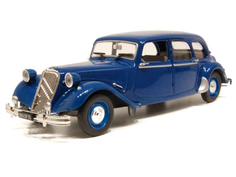 54869 Citroën Traction 15CV Familiale 1954