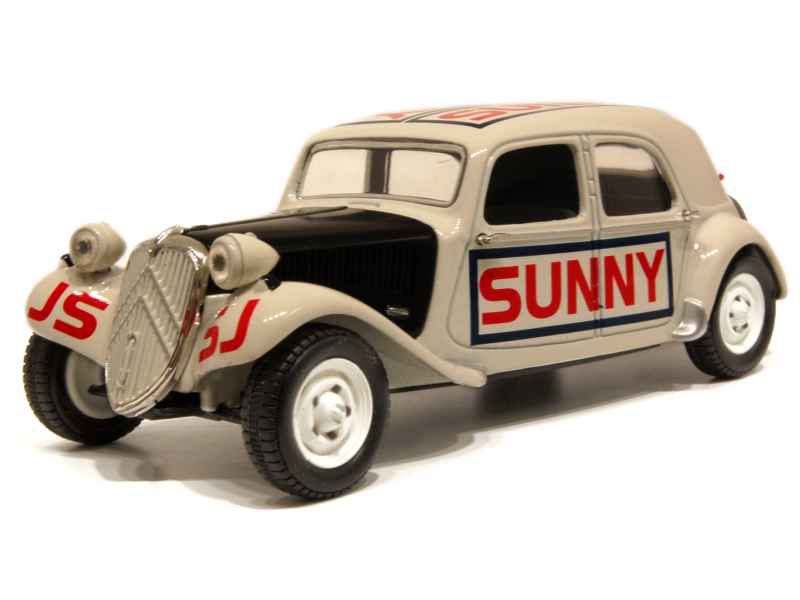 54885 Citroën Traction 11B Cascadeurs 1955