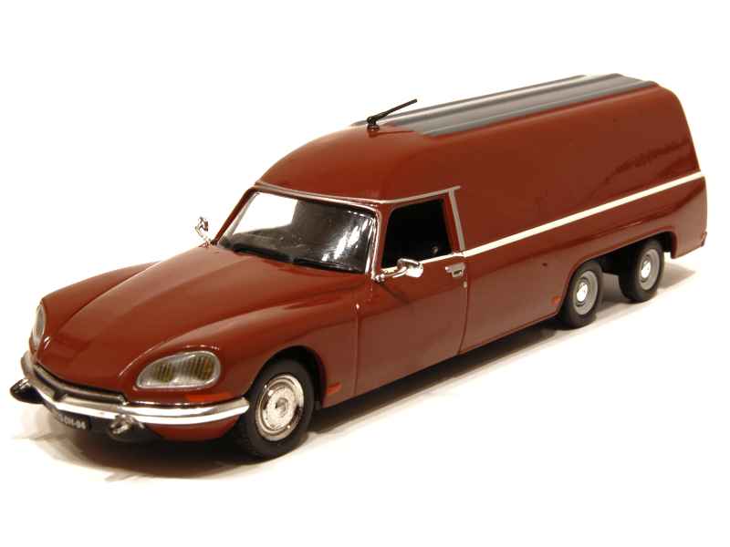54895 Citroën DS21 Tissier Bagagère 1973