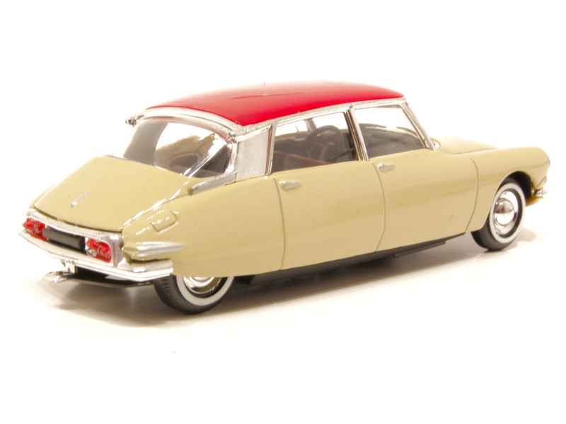 54921 Citroën DS19 1956