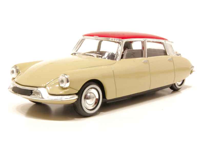 54921 Citroën DS19 1956