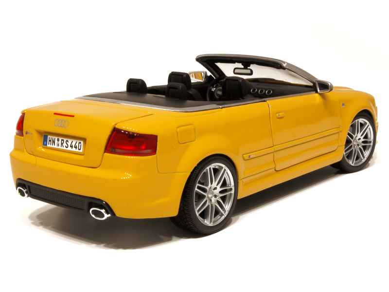 55293 Audi RS4 Cabriolet