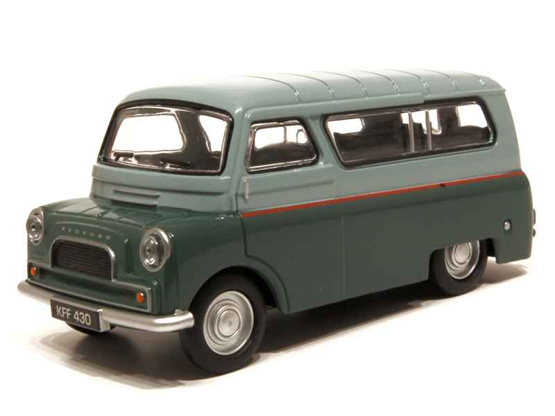 55304 Bedford CA Mini Bus