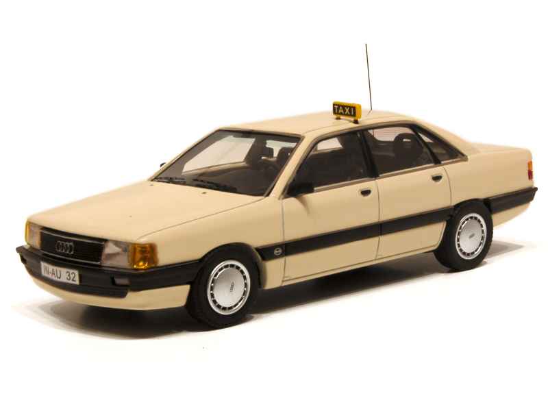 55332 Audi 100 Taxi 1990