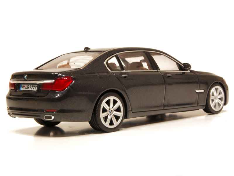 57235 BMW 750 Li/ F02 2009