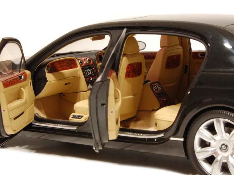 57284 Bentley Continental Flying Spur 2005