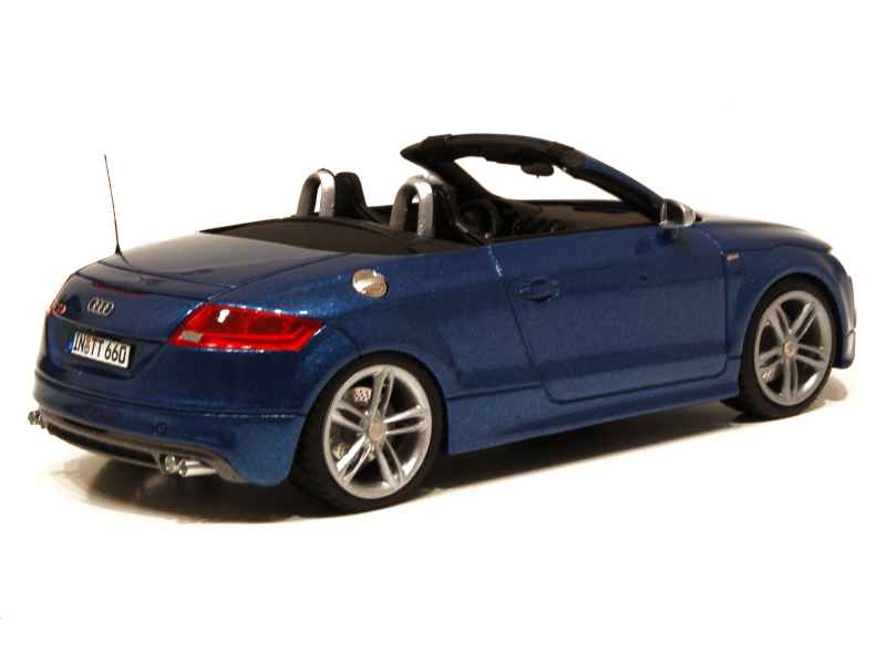 Modèle Réduit Audi TT Roadster Bleu 1:43 - Minichamps - Promo - Neuf