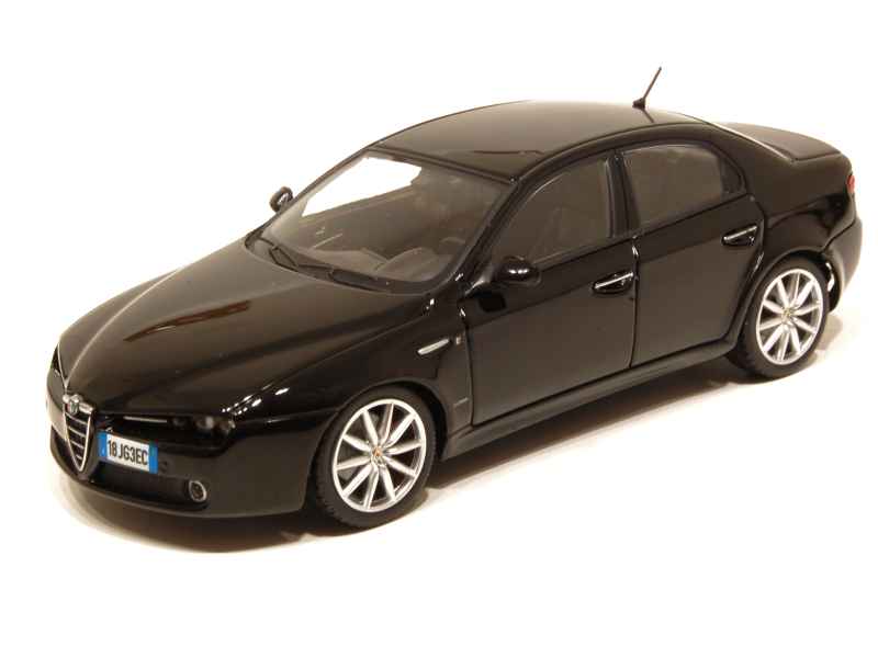Alfa Romeo - 159 Ti/ James Bond 007 - Minichamps - 1/43