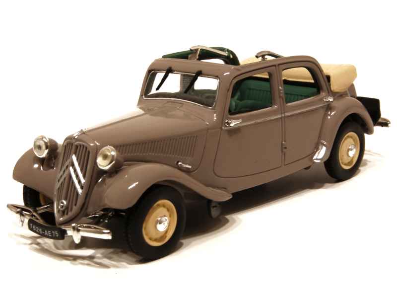 57728 Citroën Traction 11BL AEAT Découvrable 1950