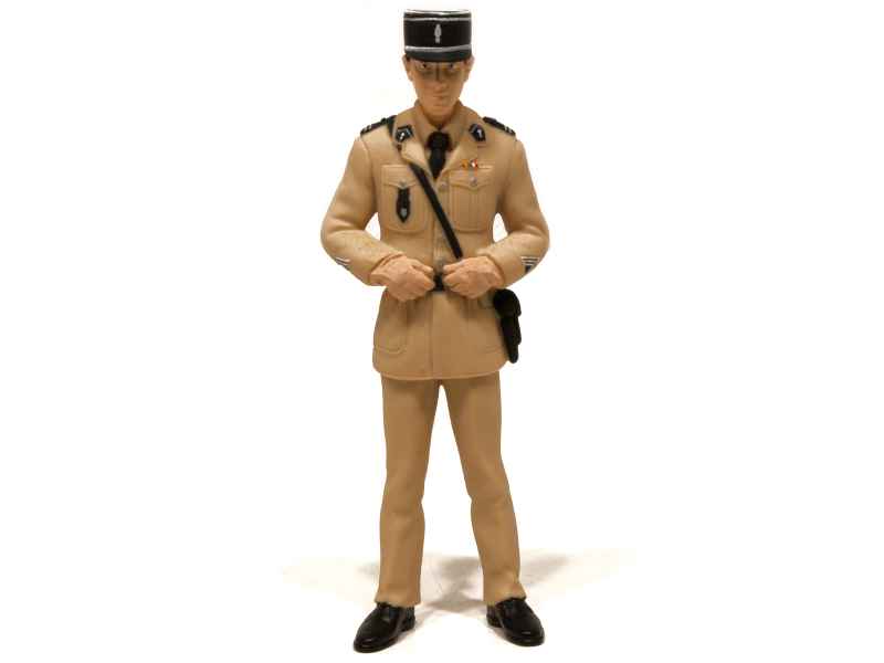 58112 Divers Figurine Gendarme