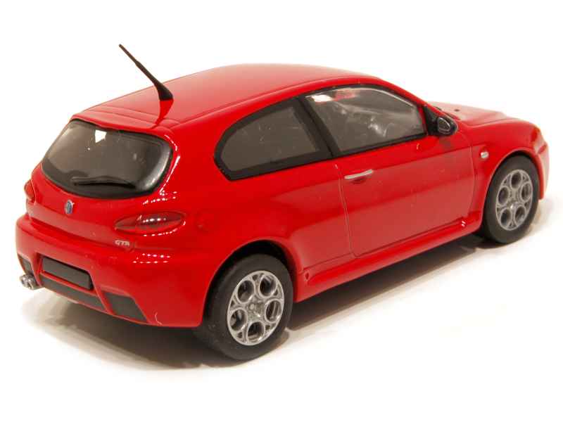 58594 Alfa Romeo 147 GTA 2002
