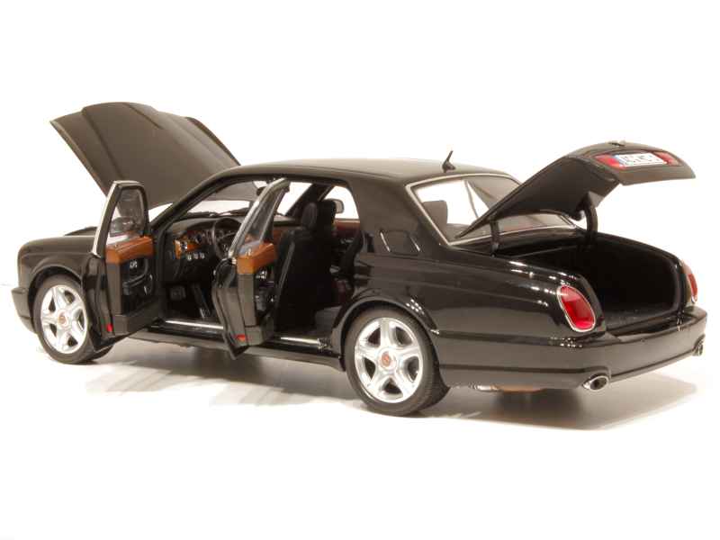 BENTLEY ARNAGE R 2002 marque: MINICHAMPS 1:18