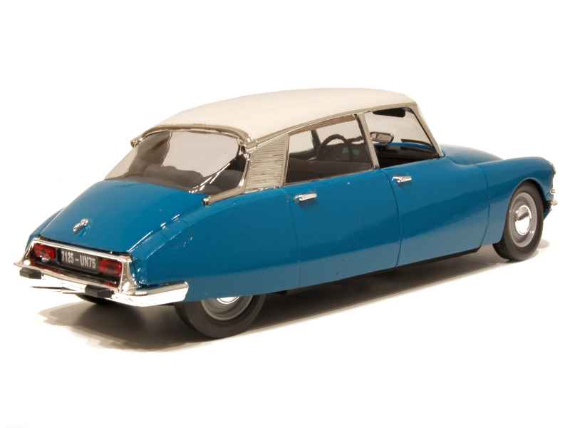 Citroën DS19 Gris Métallisé 1963 - Solido 1/18 (très Bon état)