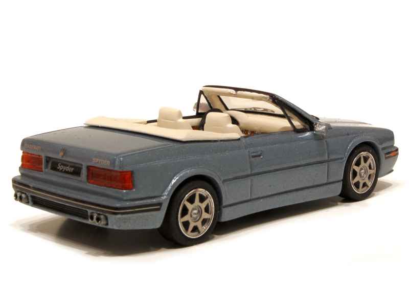 Alguien transformó a este Maseratti Quattroporte en un Shooting-Brake único