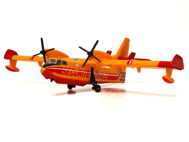 58748 Canadair CL-415