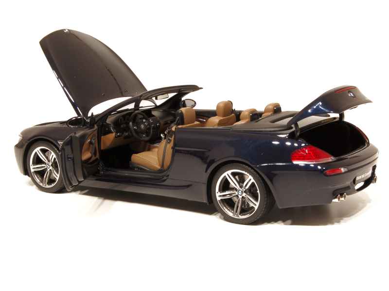 58993 BMW M6 Cabriolet/ E64 2006