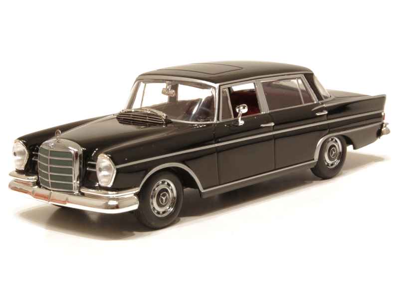 59059 Mercedes 300 SE Lang/ W112 1965