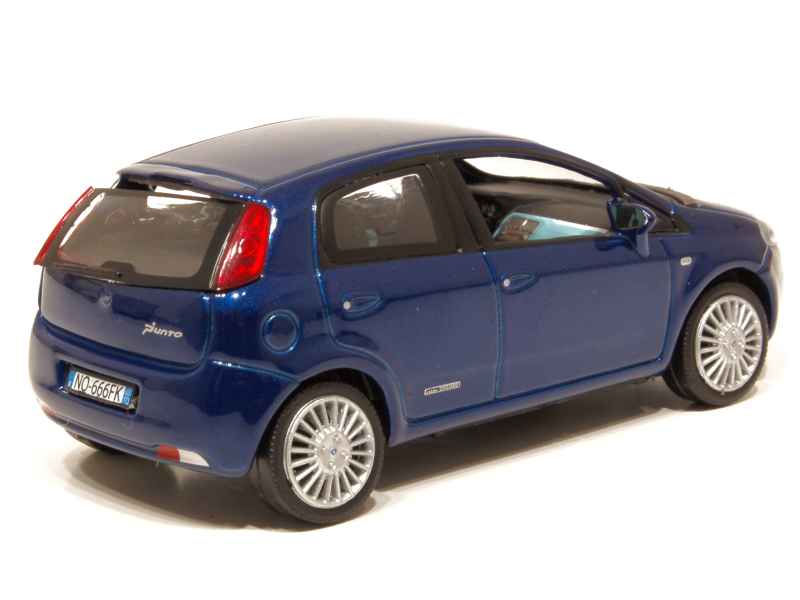 Fiat Grande Punto 2005 Blue 1:43
