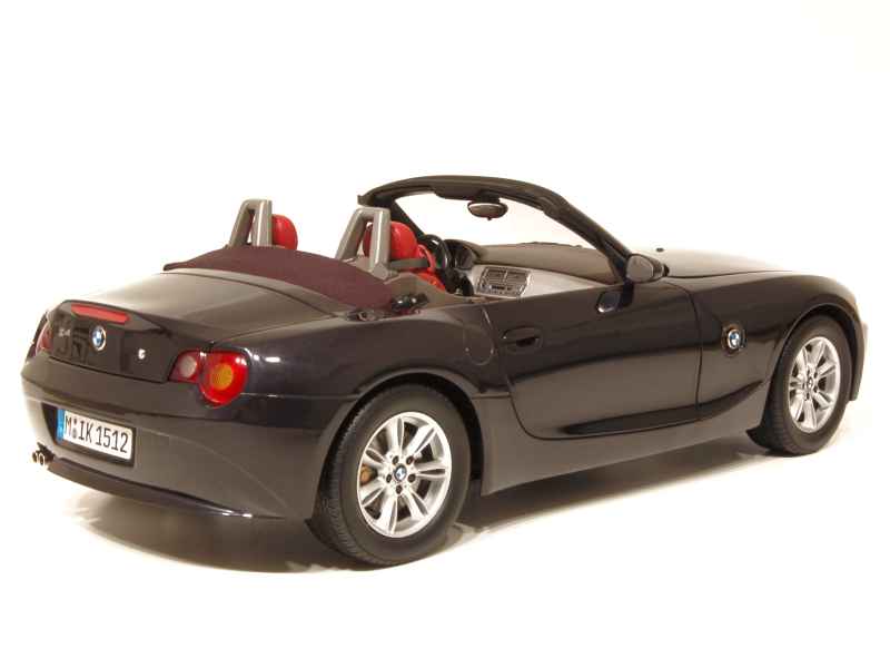 59422 BMW Z4 Roadster/ E85 2002