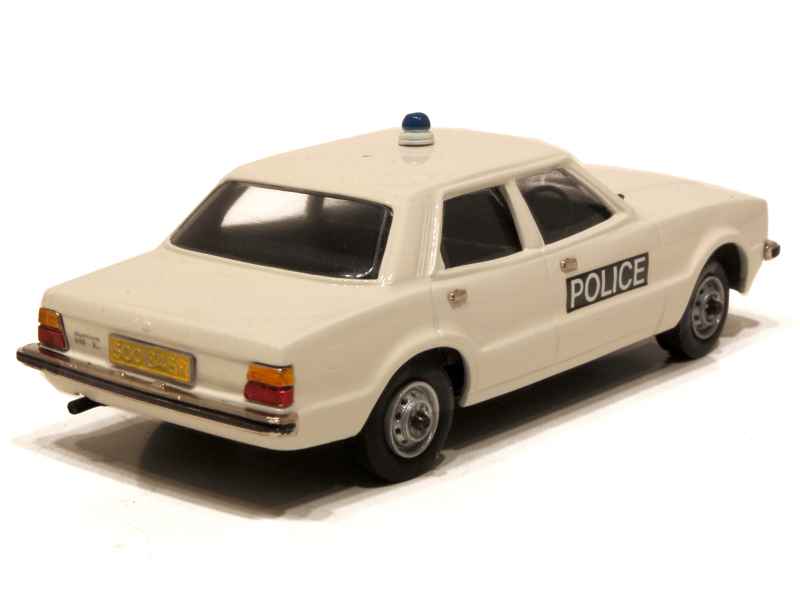 60231 Ford Cortina MKIV Police 1976