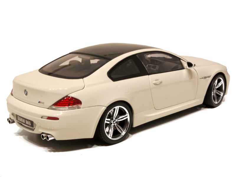 BMW - M6/ E63 2005 - Kyosho - 1/18 - Autos Miniatures Tacot