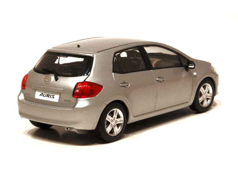 60563 Toyota Auris 5 Doors 2008