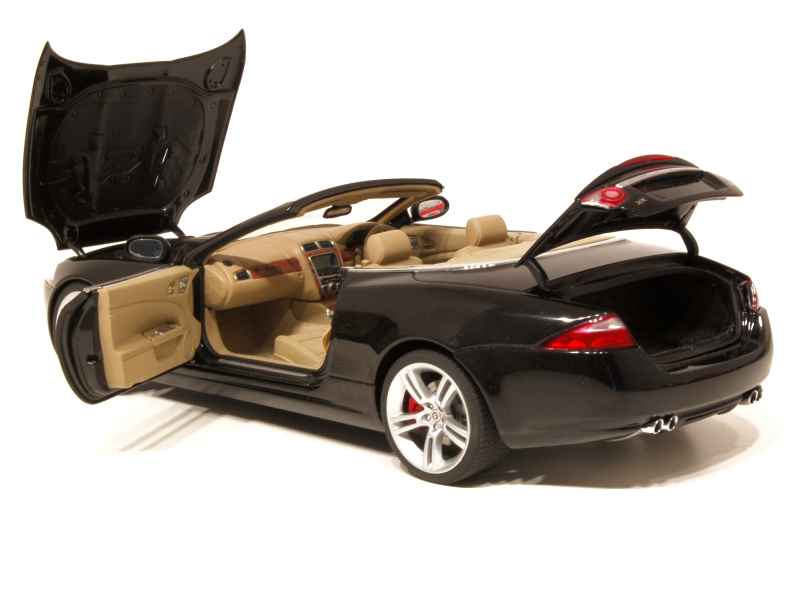 60703 Jaguar XKR Cabriolet 2006