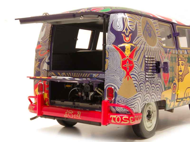 60795 Volkswagen Combi Bus Woodstock 1969