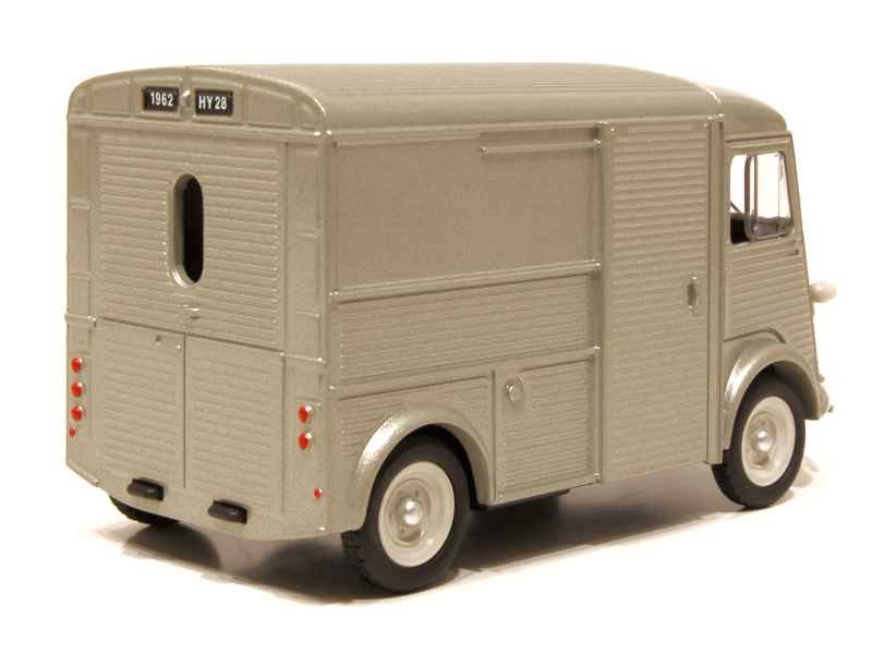 Solido 1/43Citroën HY 28 バン 1962年製 3台セット Solido 1/43Citroën HY 28 バン 1962年製 3台セット - メルカリ