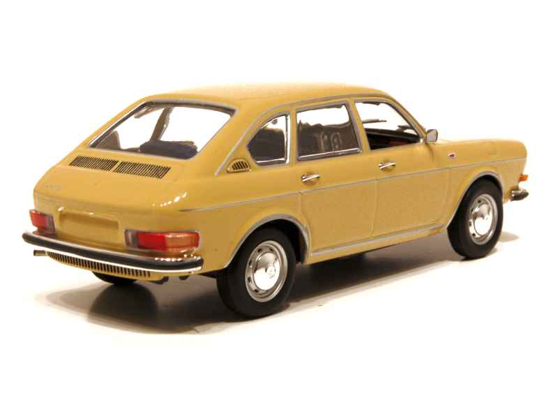 61111 Volkswagen 411 LE 1969