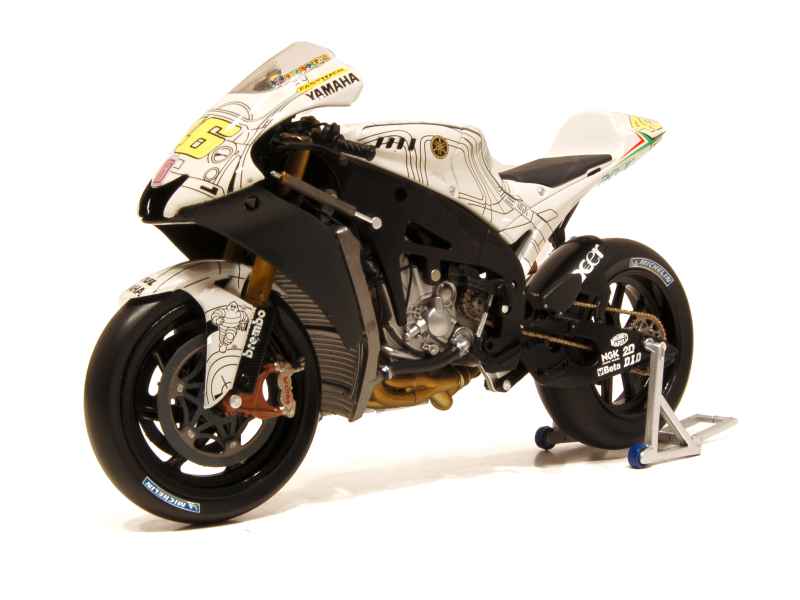 61218 Yamaha YZR-M1 MotoGP 2007