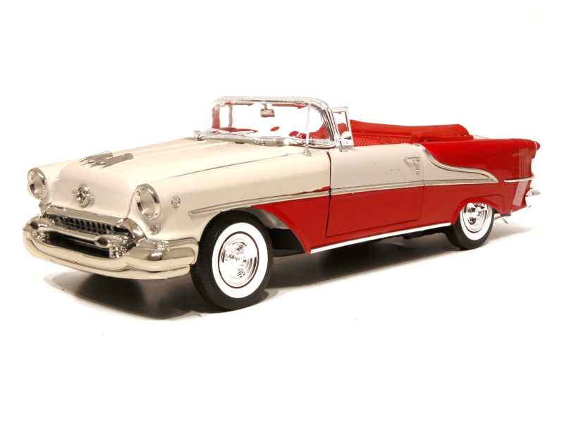 Oldsmobile super 88 1955 welly 1/18° - Les Miniatures