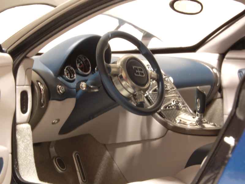 61356 Bugatti Veyron 16.4 Production Car
