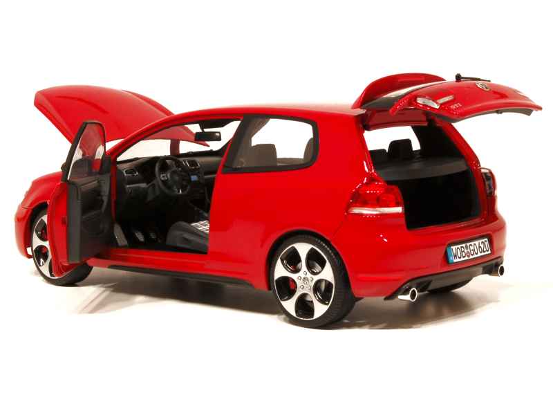 Miniature Volkswagen Golf GTI 2009 - Tornado Red - Echelle 1/18 - Norev -  Voitures miniatures - Creavea