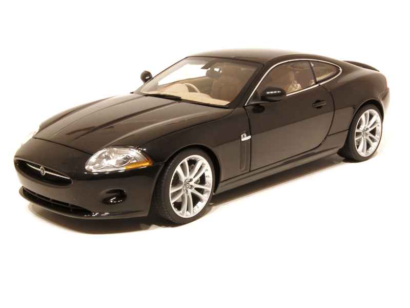Jaguar - XK Coupé 2006 - AUTOart - 1/18 - Autos Miniatures Tacot
