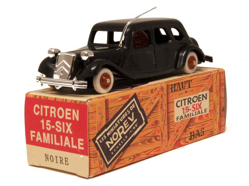 61732 Citroën Traction 15 Six Familiale