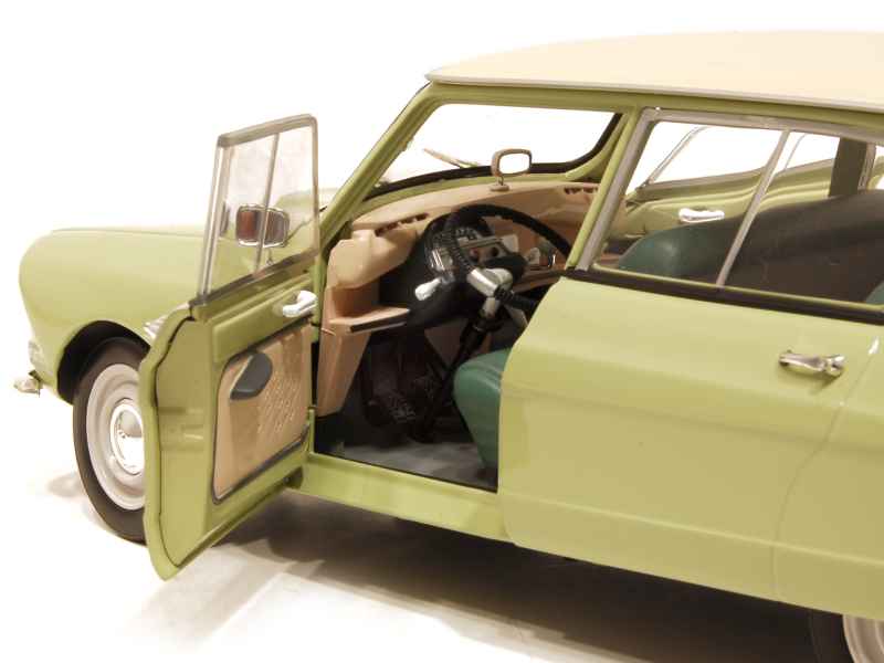 62000 Citro&euml;n Ami 6 1963