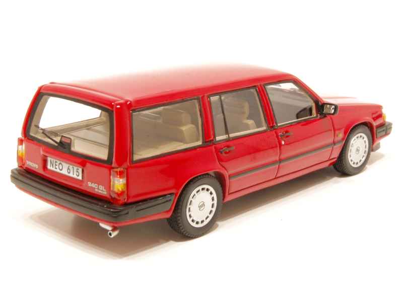 62168 Volvo 940 GL Break 1992