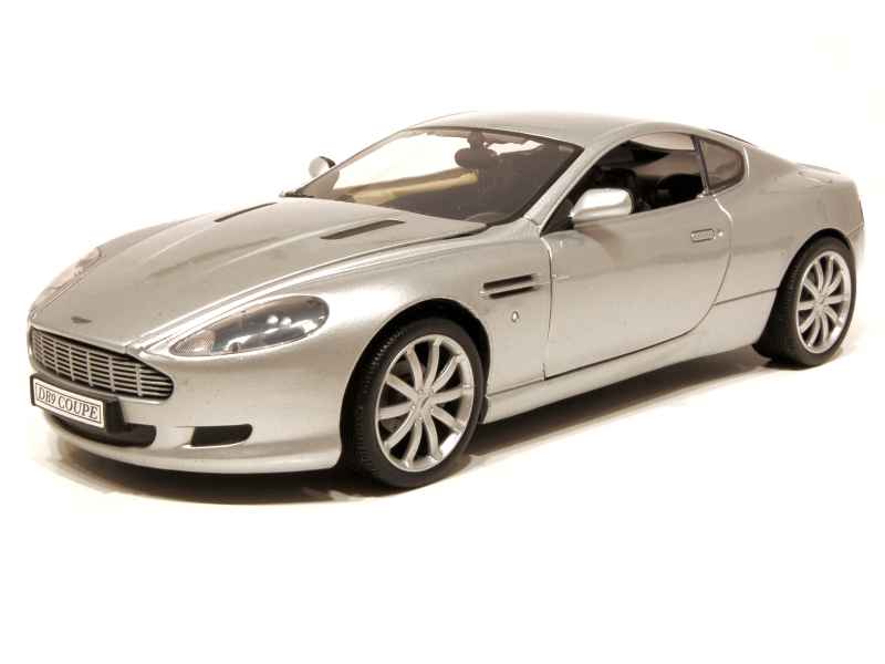 Aston Martin Db9 2004 Mondo Motors 1 18 Autos