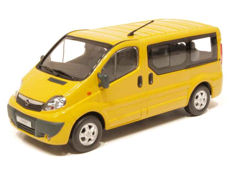 Minichamps 1/43 - Opel Vivaro Break Vert Métal | UK