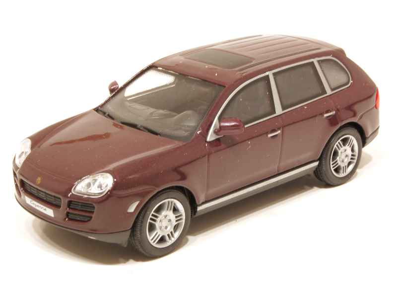 MINICHAMPS Porsche Cayene Turbo 2002 1:43 voiture miniature Diecast