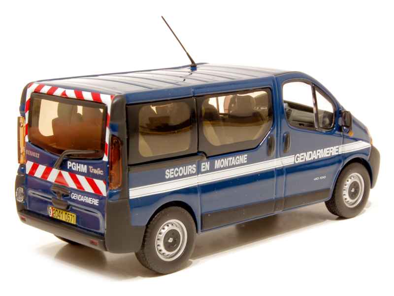 62561 Renault Trafic II Gendarmerie 2004