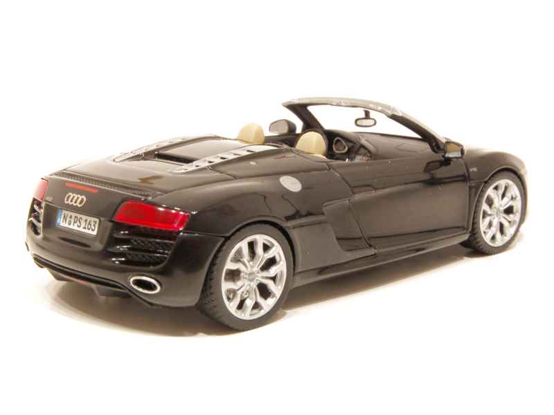 62590 Audi R8 V10 Spyder 2009