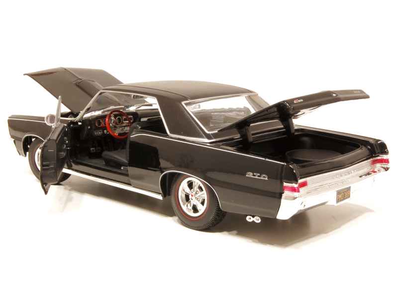 Pontiac GTO Cabriolet H.T. 1965 Maisto 1 18 Autos Miniatures Tacot