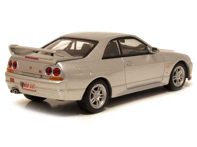 62644 Nissan Skyline GT-R BCNR33