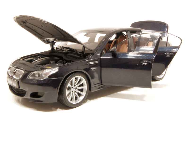 62652 BMW M5/ E60 2005