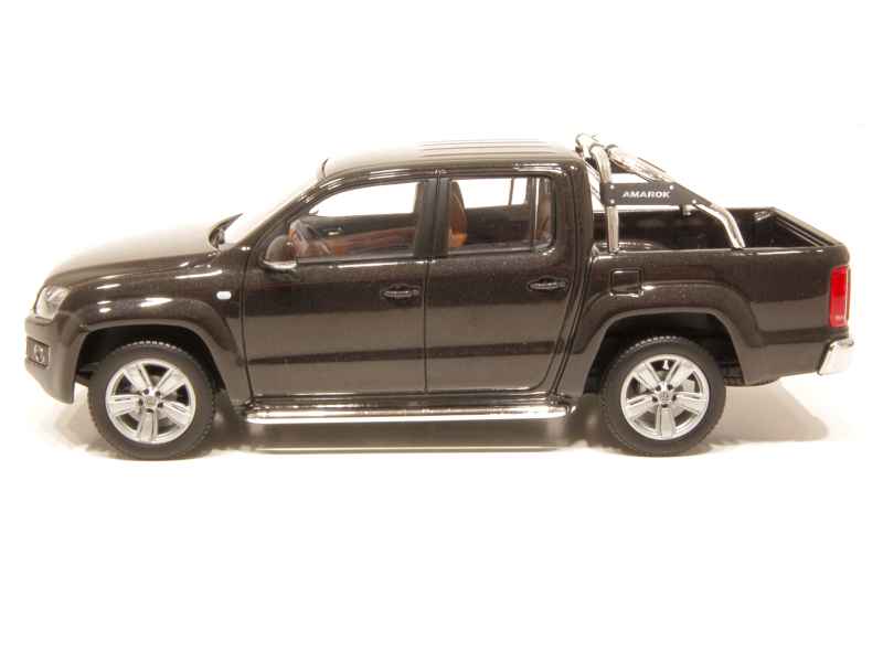 62681 Volkswagen Amarok 2010