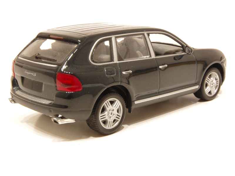 62692 Porsche Cayenne S 2002